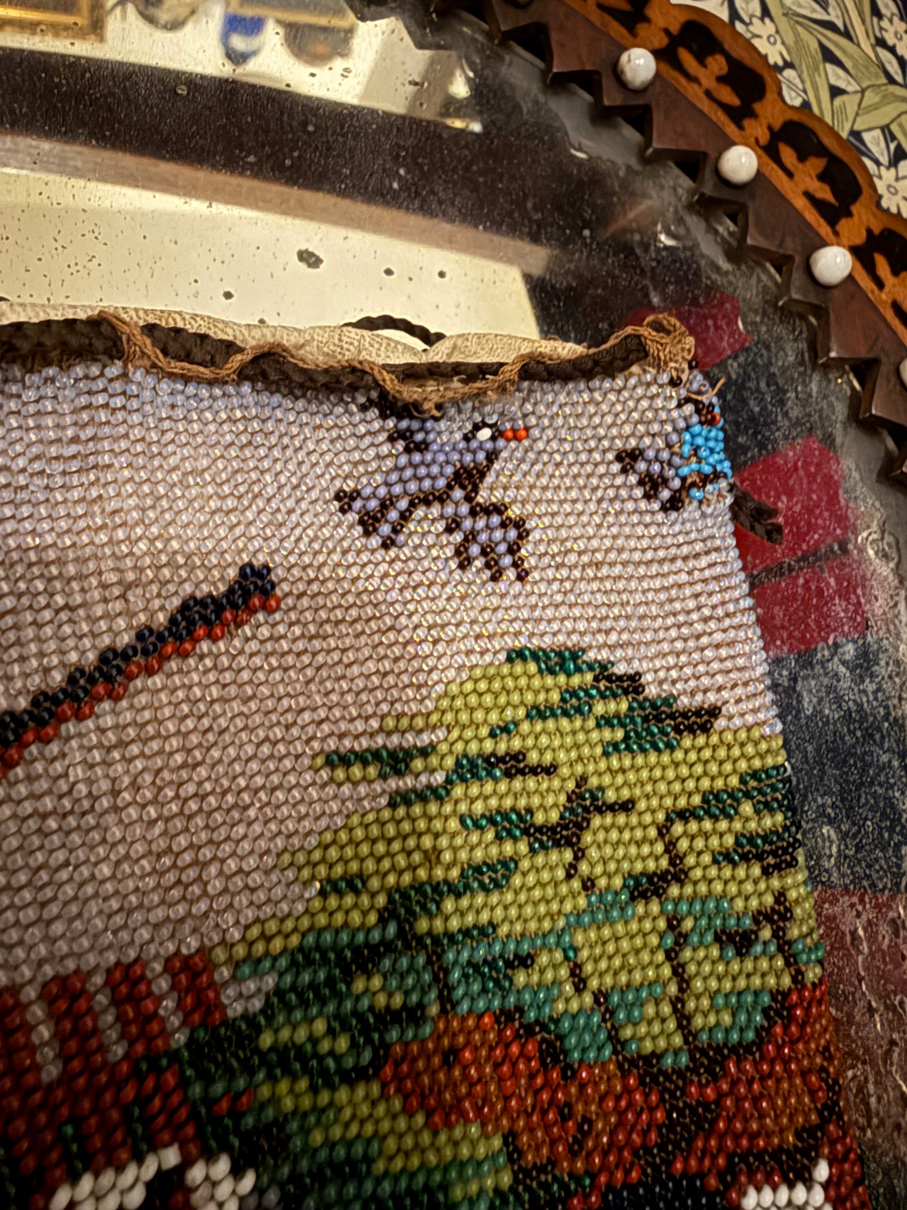 1870-1880 Victorian beadwork purse with calf lining