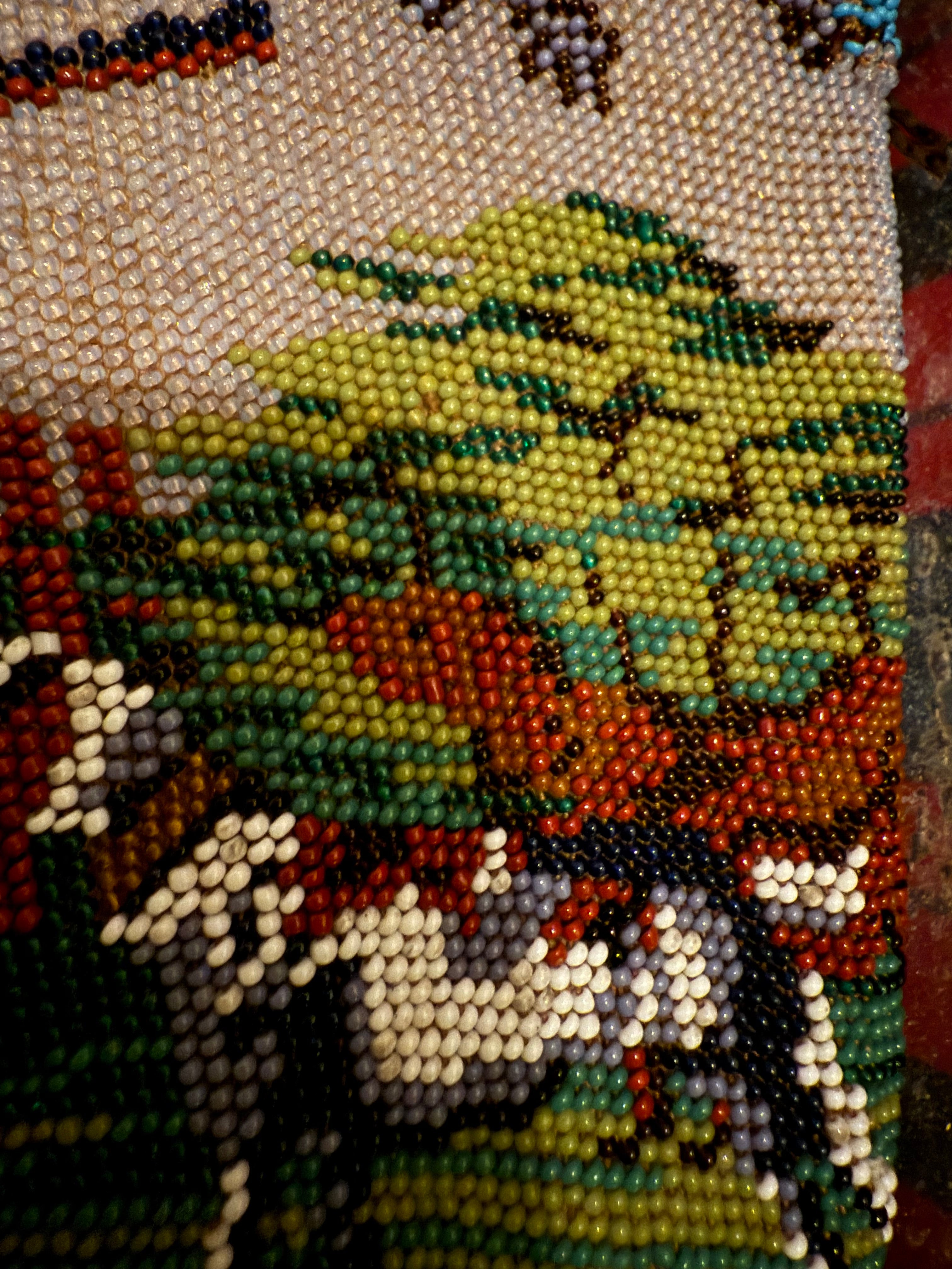 1870-1880 Victorian beadwork purse with calf lining